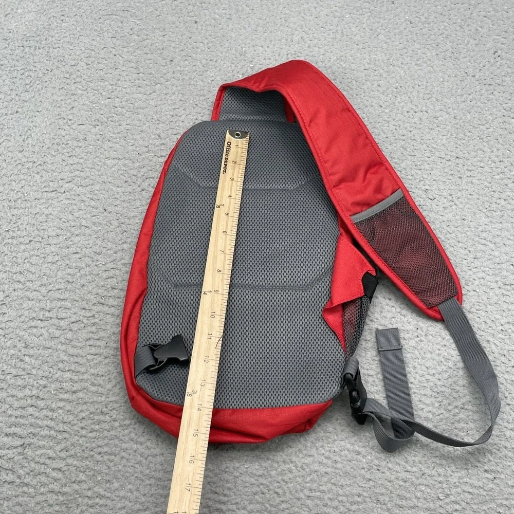 Eddie Bauer Sling Backpack Medium Red Hiking Camping Travel Workwear Gorpcore‎